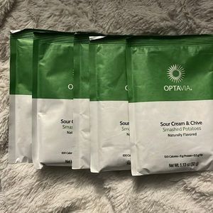 5 fuelings Sour Cream and Chive Smashed Potatoes